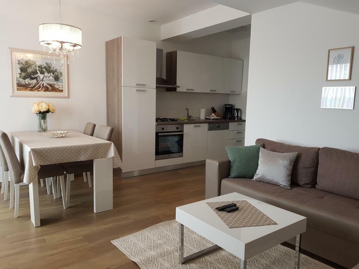 Apartment Ivana *