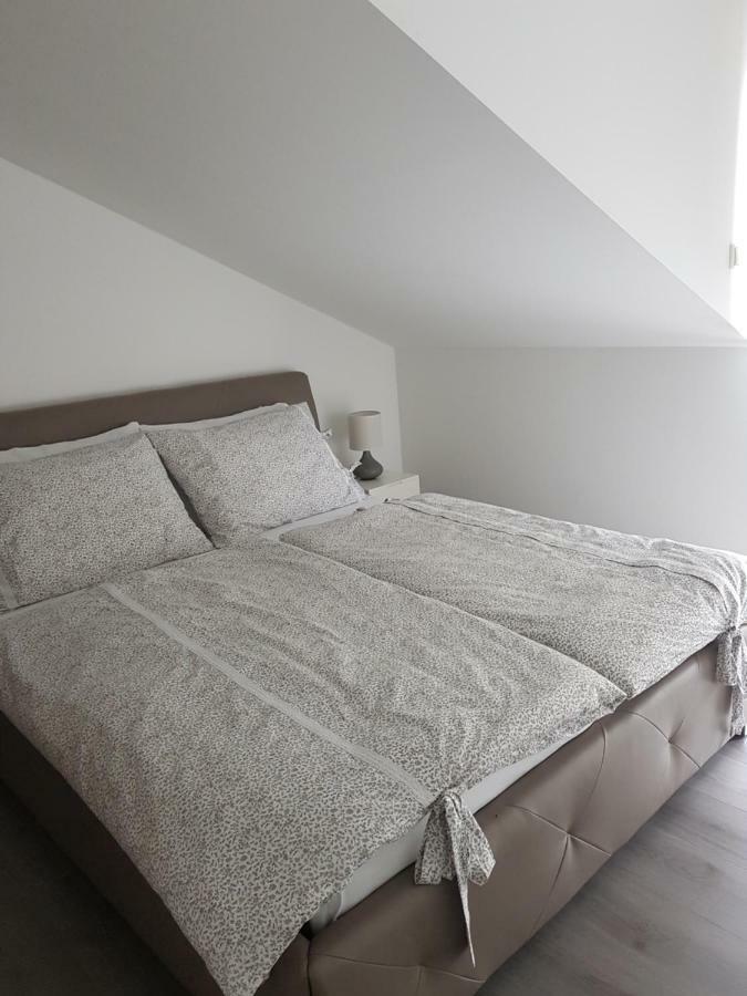Ivana Apartment *